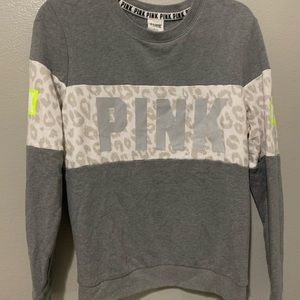 VS PINK Crew